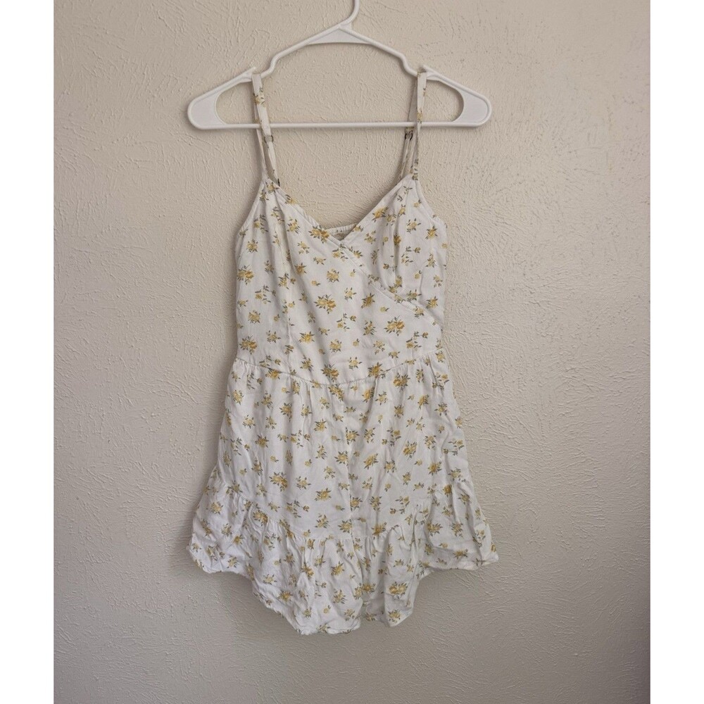 Hollister Women’s Floral Romper Size Small White Yellow Ruffle Hem